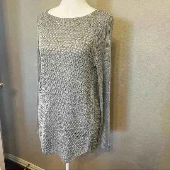 Apt. 9 gray and sparkly silver long scoop neck sweater size small - Picture 3 of 13